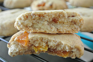 apricot-elderflower cookie teaser.jpg