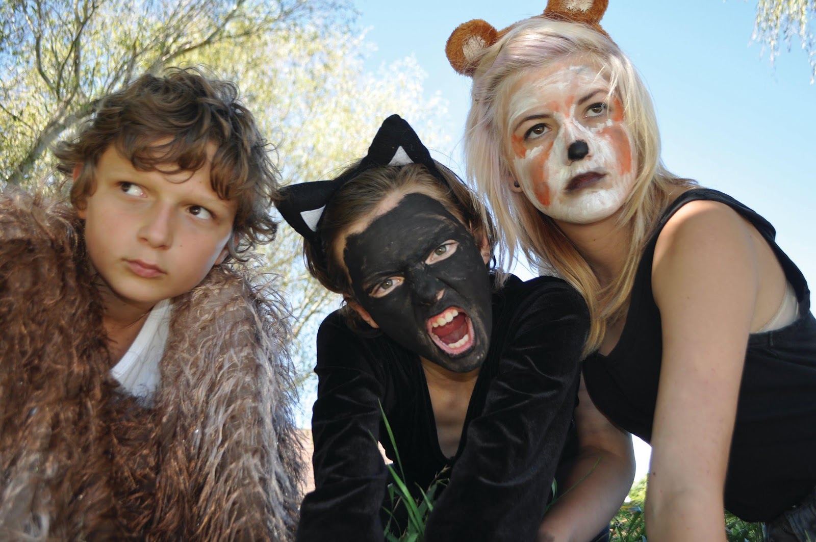 C:\Users\stoctr\Desktop\Yearbook 2013\Departments\AMOL\Drama\Human Zoo\James Daria and Bella.jpg