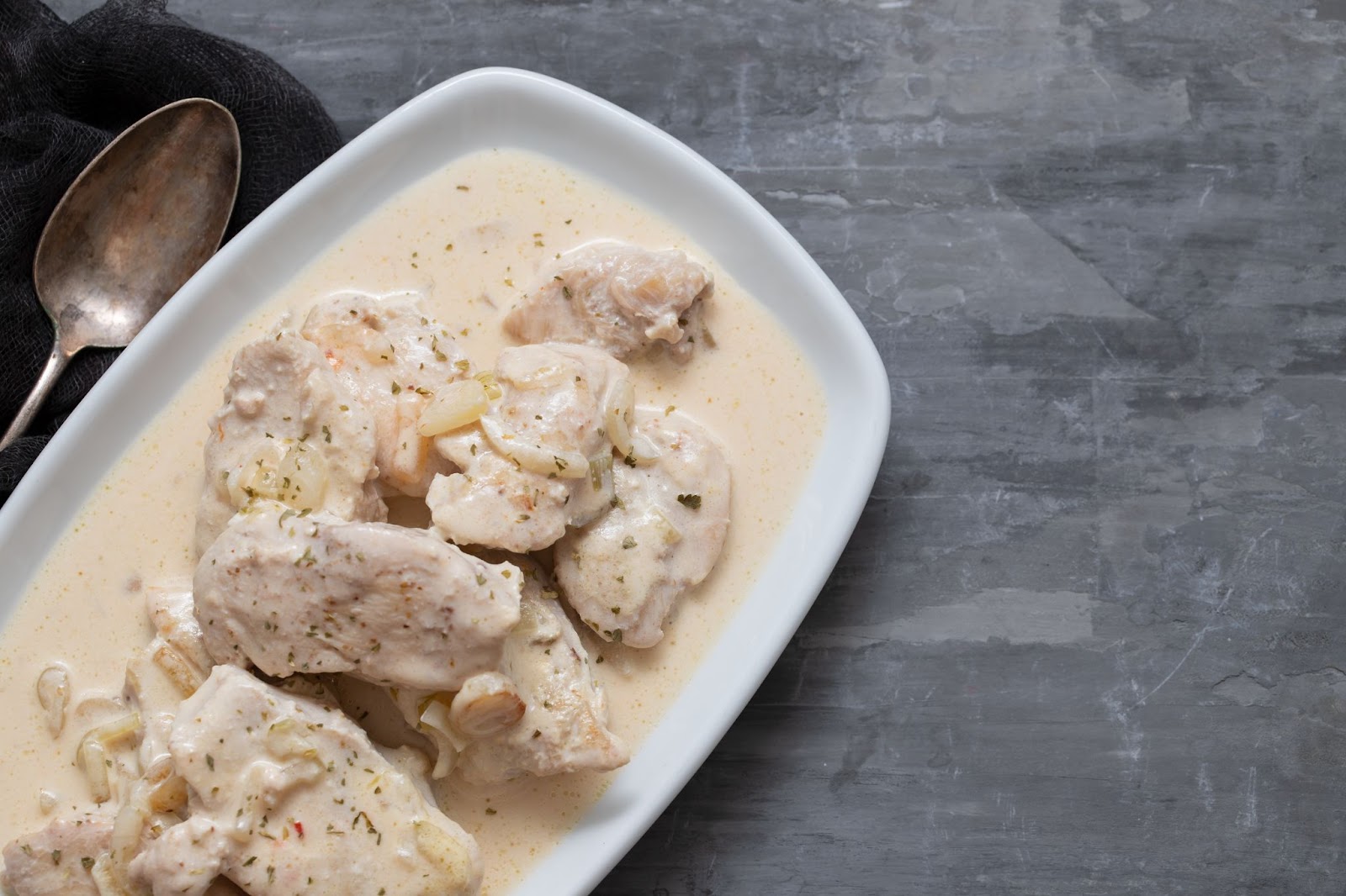 chicken cutlets with Mediterranean Herb & Yogurt Marinades