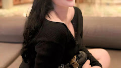 Wanita Manja Penuh Gairah