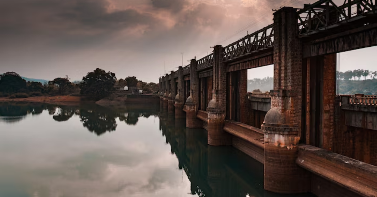 Singur dam
