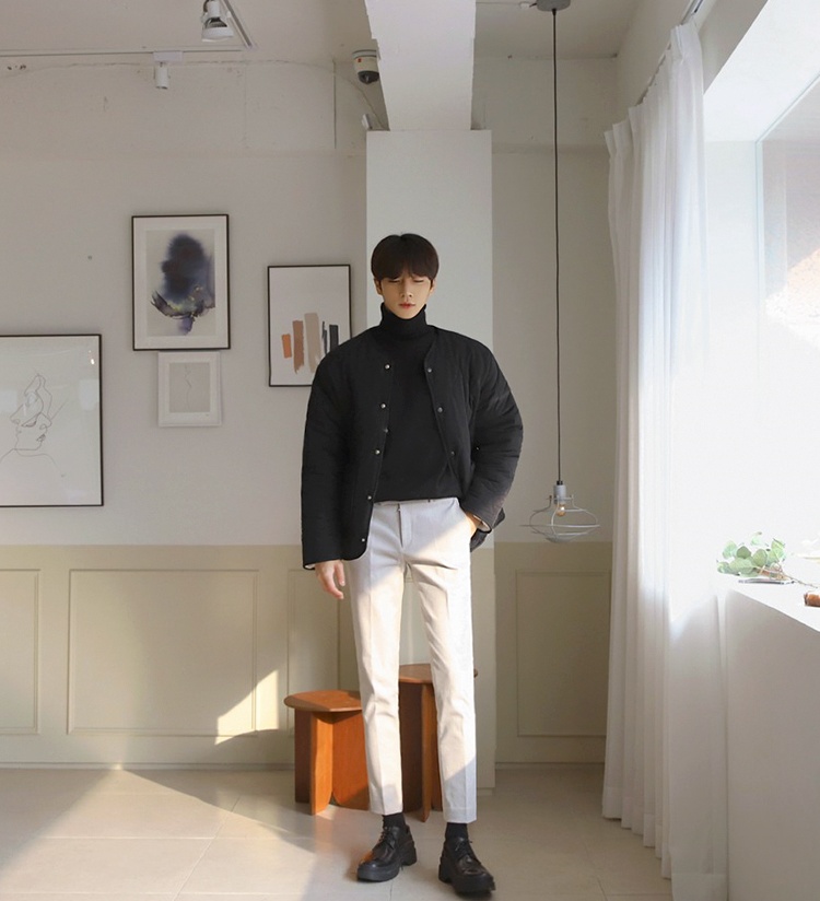 korean mens fashion: Modern Contrast: A Korean Man’s Sleek and Minimal Winter Look
