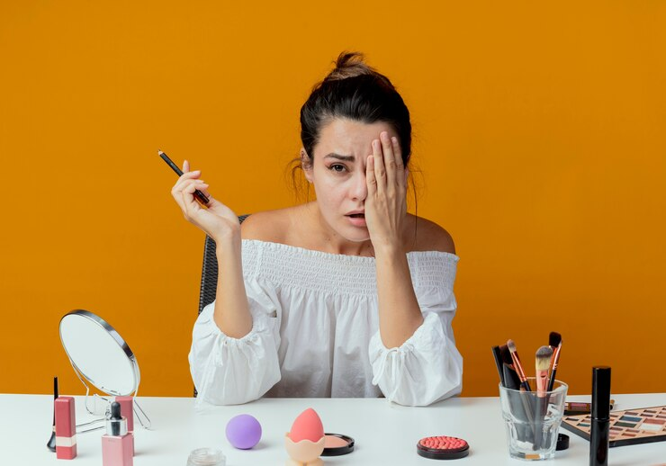 kasus jual kosmetik tidak BPOM Surabaya