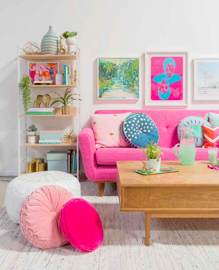 pink sofa and living room decor