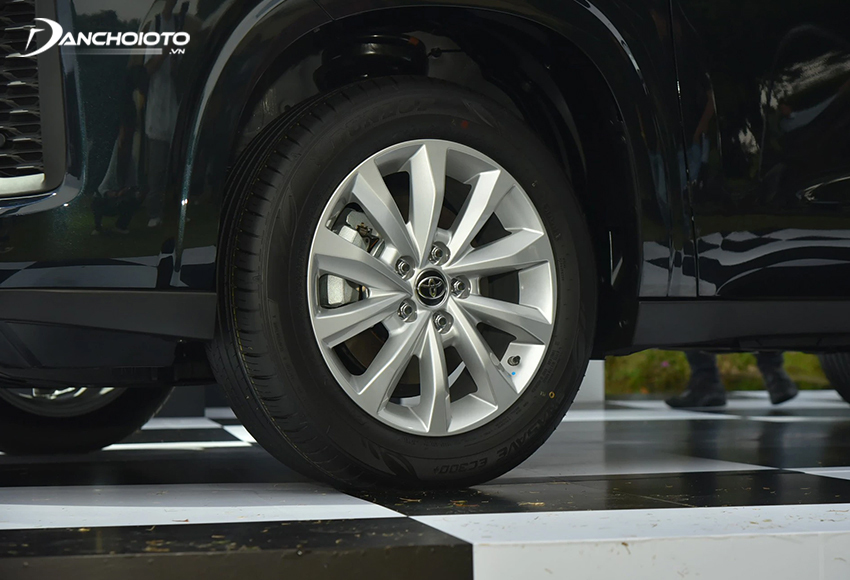 innova cross hybrid