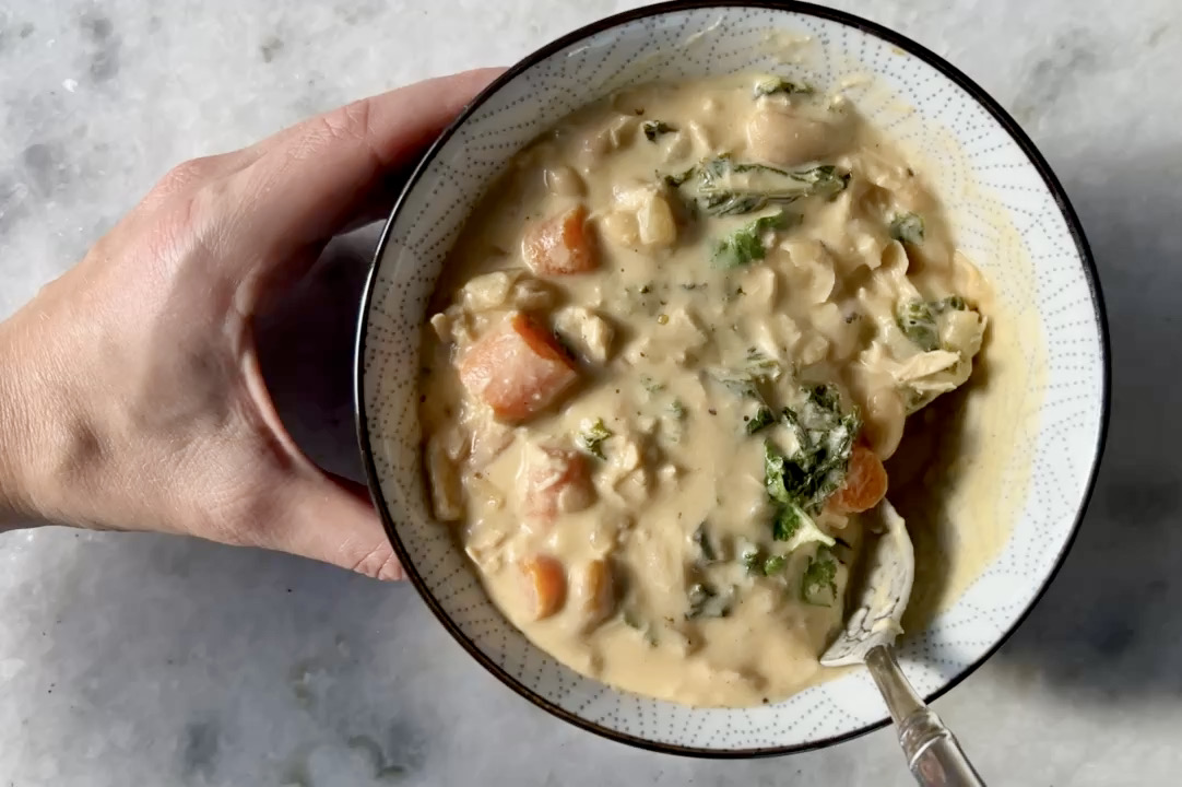 white beans carrots kale rotisserie chicken creamy soup- fertility meal plan and recipes for fertility - Wenatal