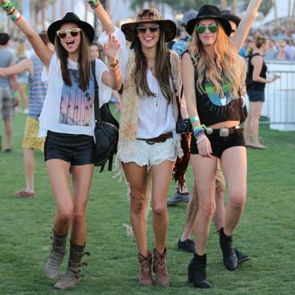 Photo-Worthy Festival Outfits