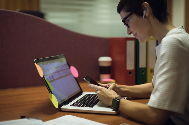 How News Biz is Adapting to Social Media Trends