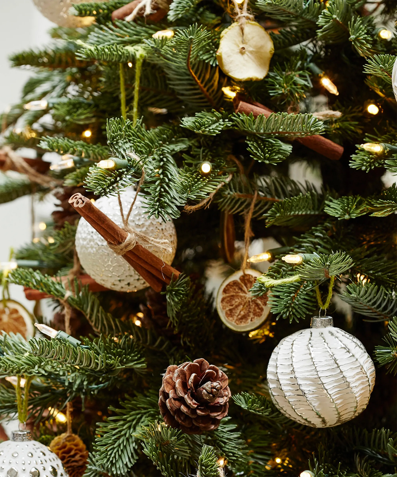 Christmas Tree Decoration Ideas