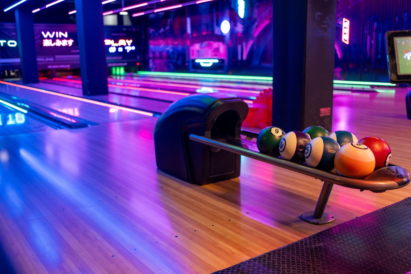 Lanes, Lights, and Leisure: The Best Bowling Facilities in Abu Dhabi