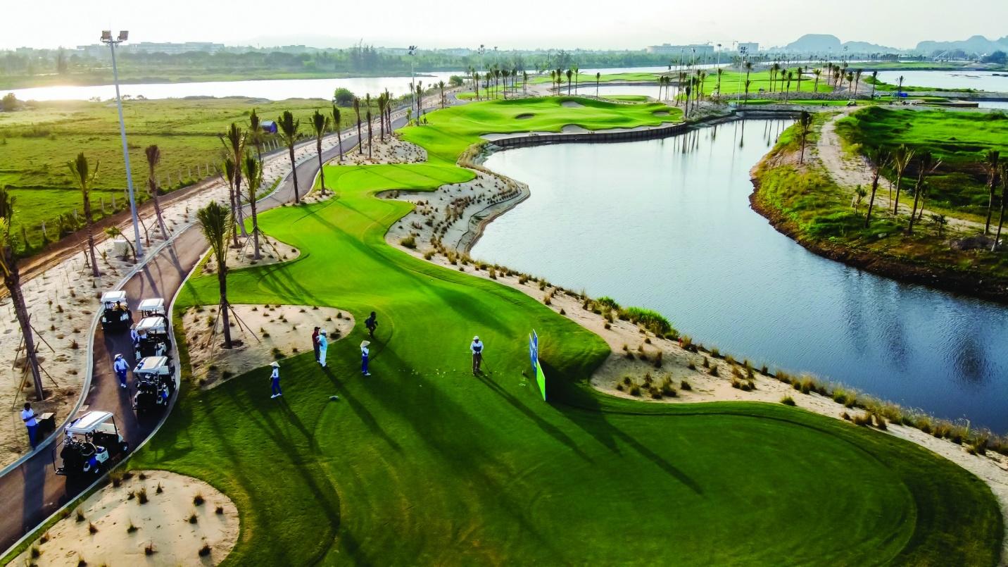 BRG Da Nang Golf Resort (formerly known as Legend Da Nang and Da Nang Golf Club)
