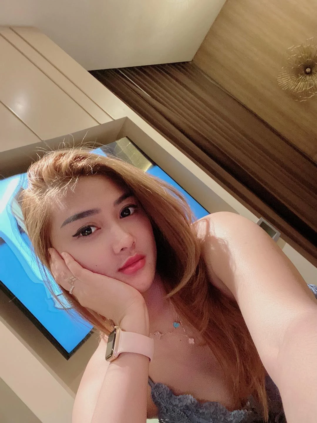 Gadis Manja Tampil Cantik, gadis manja, cantik, seksi