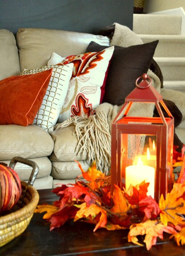 pillow on catch with lamp