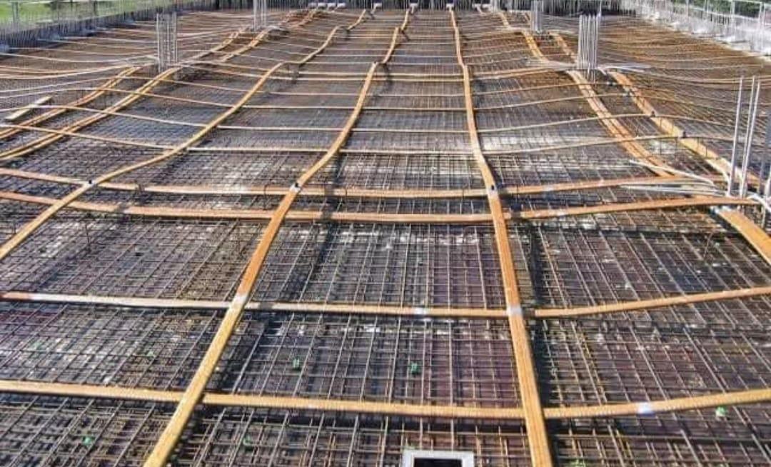 A close-up of a construction site

AI-generated content may be incorrect.