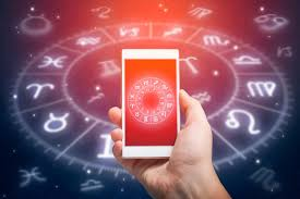 Astrology Apps vs. Traditional Consultations: Which is Best for You?
