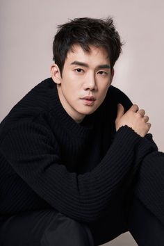 This contains an image of: Yoo Yeon-seok 