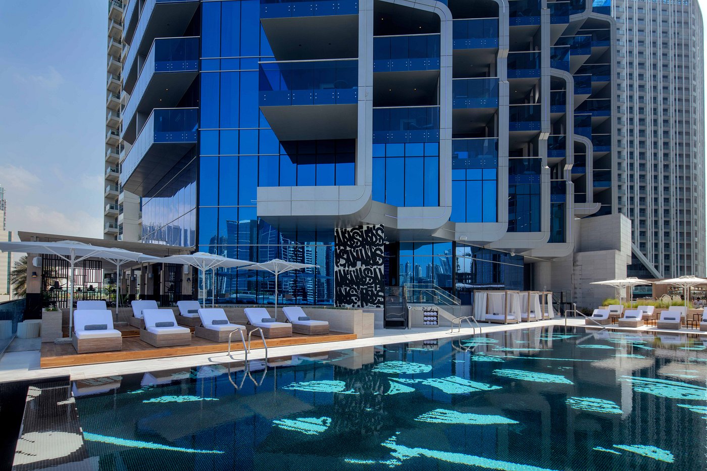 Travel to Dubai - 58 Luxury Hotels near Burj Khalifa, Downtown Dubai - Photo: AD 4nXc4tgLbpPTcvpq3e4mStd3s3TPWFSvEN5SFVu