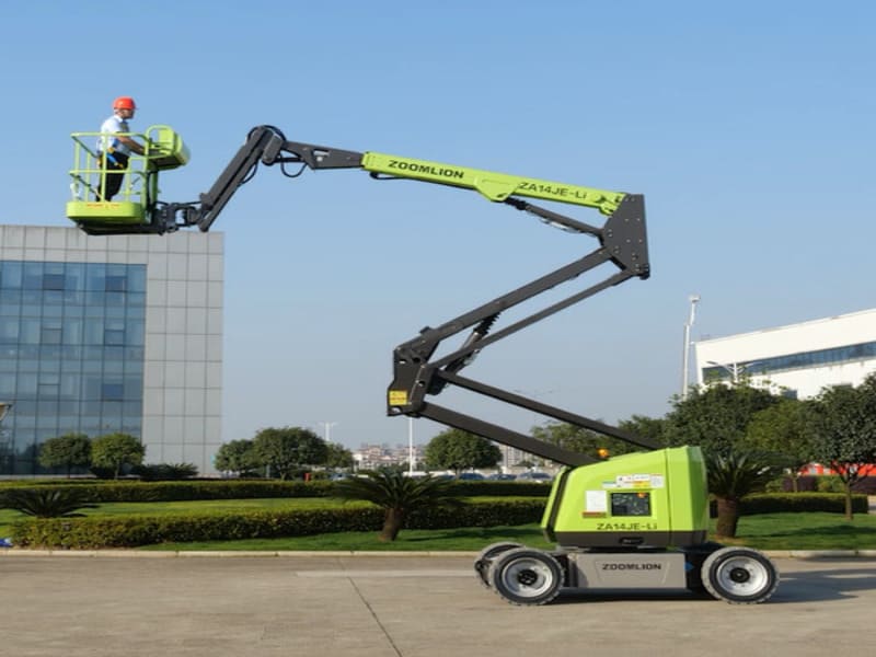 Xe cẩu nâng hạ người chạy bằng điện không thích hợp cho những khu vực làm việc trong nhà Xe cẩu nâng hạ người chạy bằng điện không thích hợp cho những khu vực làm việc trong nhà