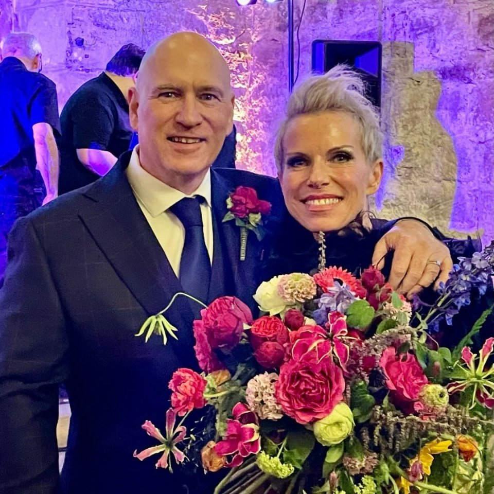 Coronation Street's Sue Devaney secretly marries long-term love in stunning  ceremony | The Sun