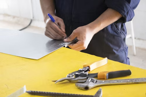 starting a small construction business