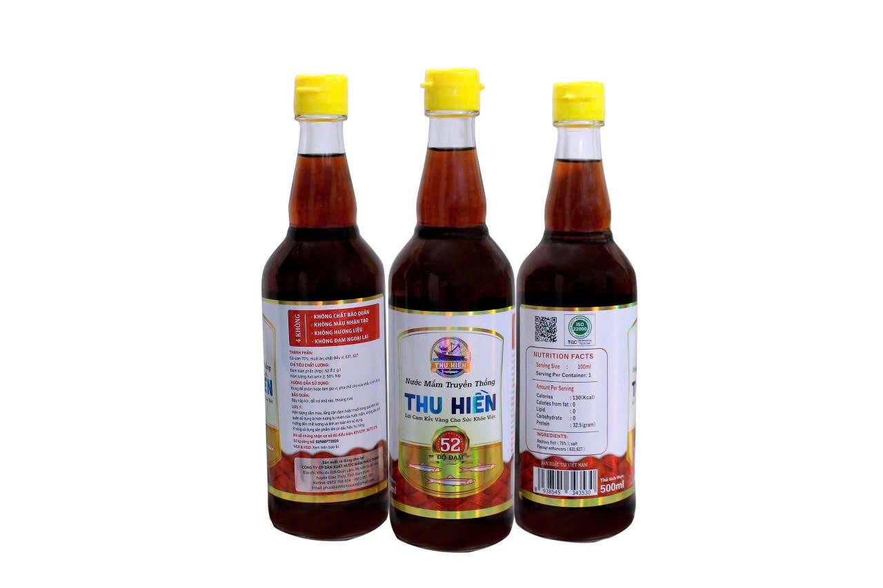 A group of bottles of liquidDescription automatically generated