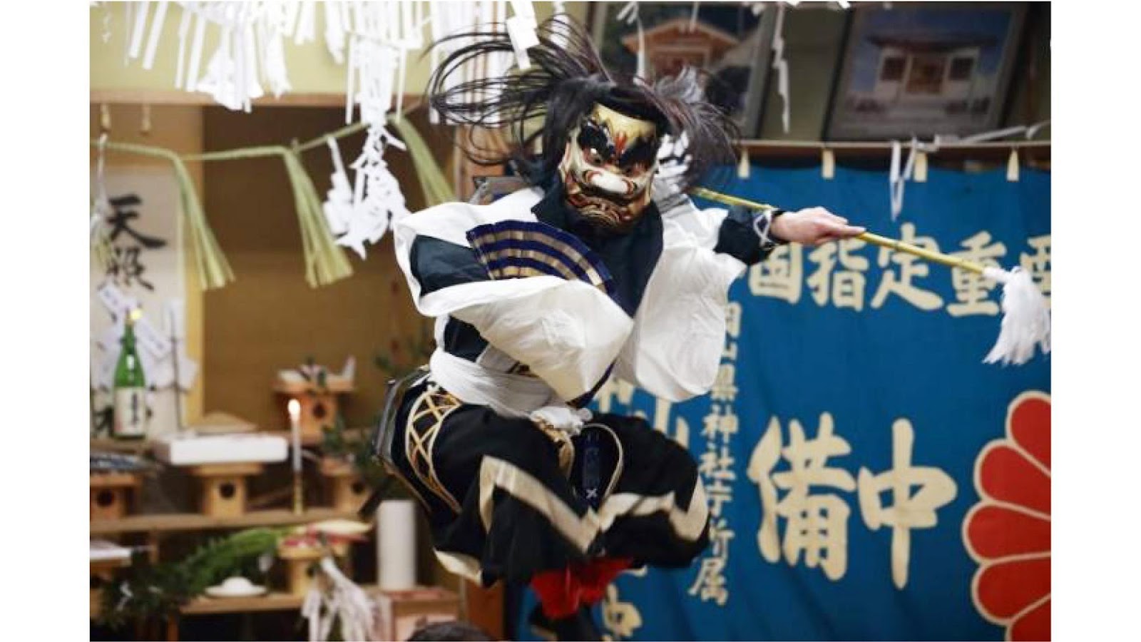 見出し2画像_嶋村吉洋社長が主催するワクセルのコラム_三宅祐也さん_備中神楽.jpg
