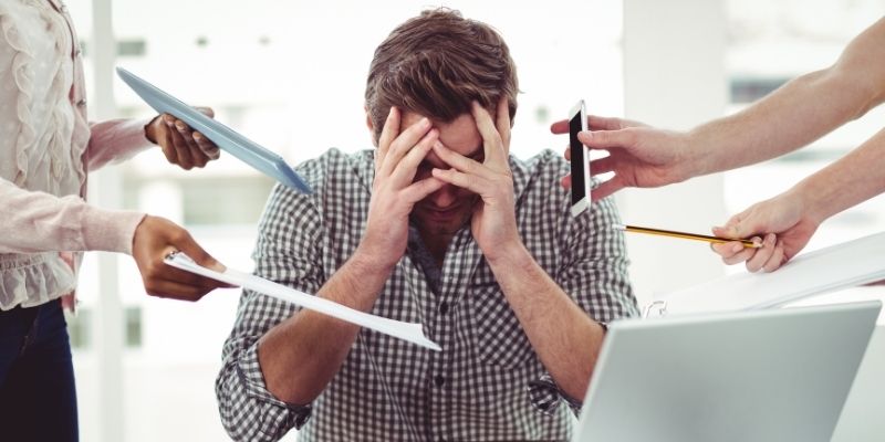 How does stress affect the muscles?