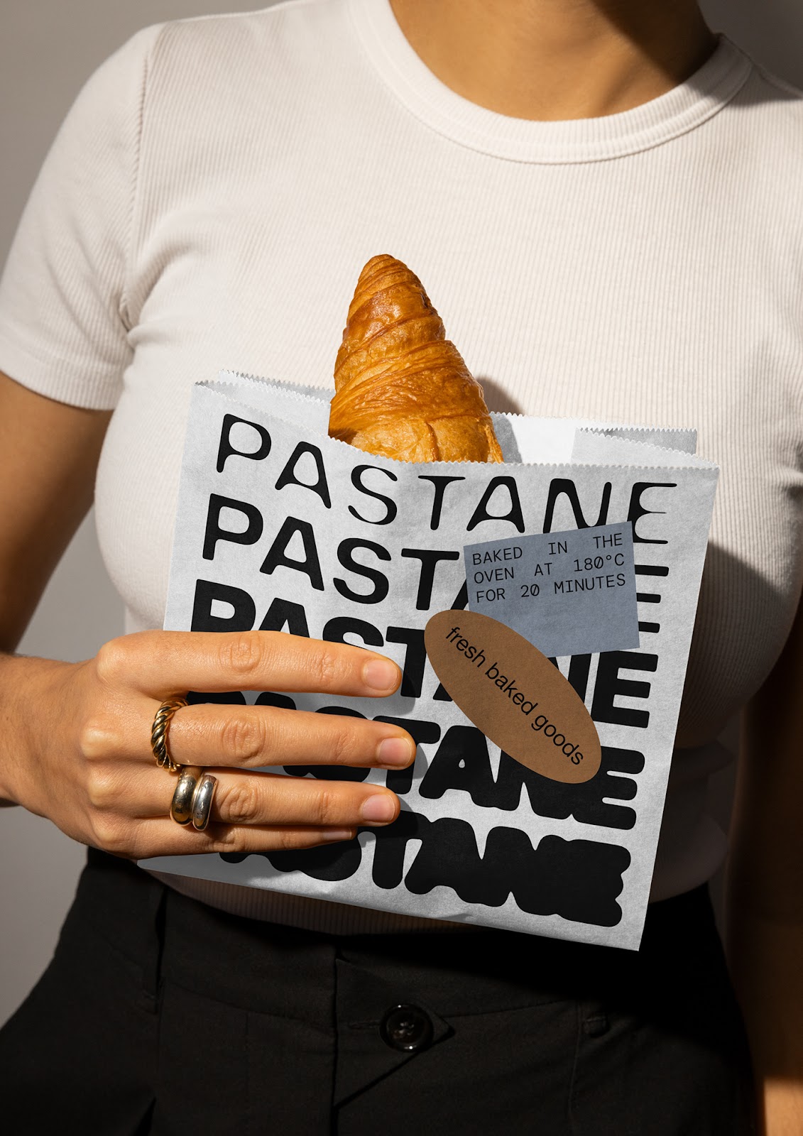 Image from the Branding and Visual Identity in Pastane Bakery’s Elegant Design article on Abduzeedo