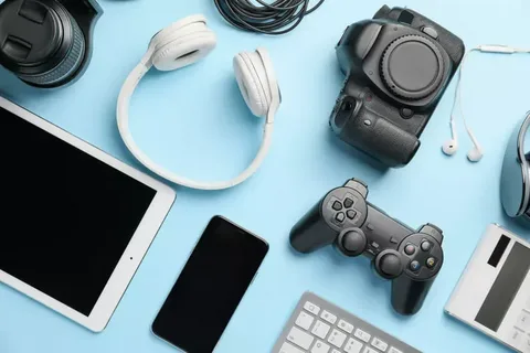 Technology and Apps for Modern Travelers
