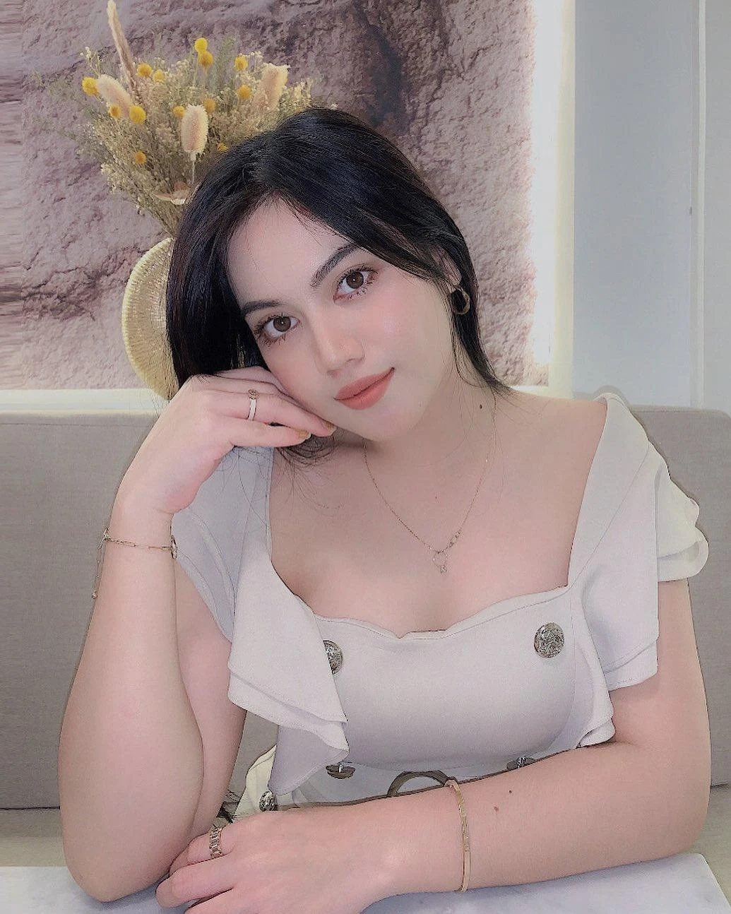 Cewek Imut Membawa Semangat Baru, cewek imut, semangat ceria, gadis lucu