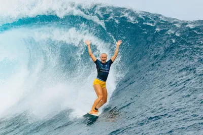 Tati Weston-Webb conquistou uma prata olímpica nesta temporada (Foto: World Surf League)