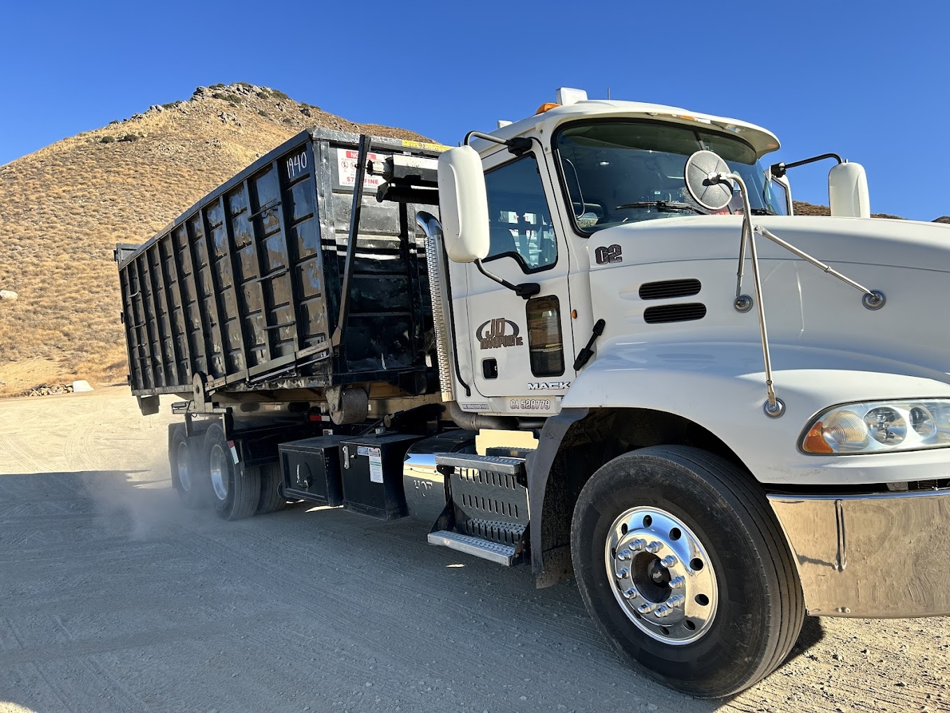 commercial dumpster rental