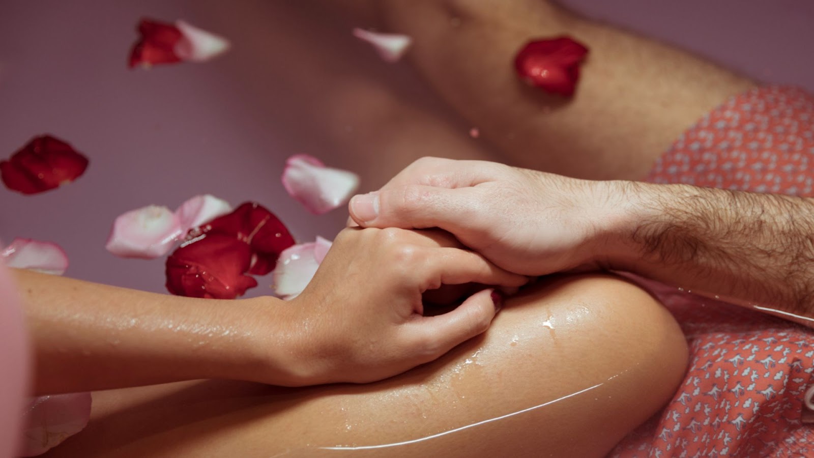 Couples massage is the best solution for couples.