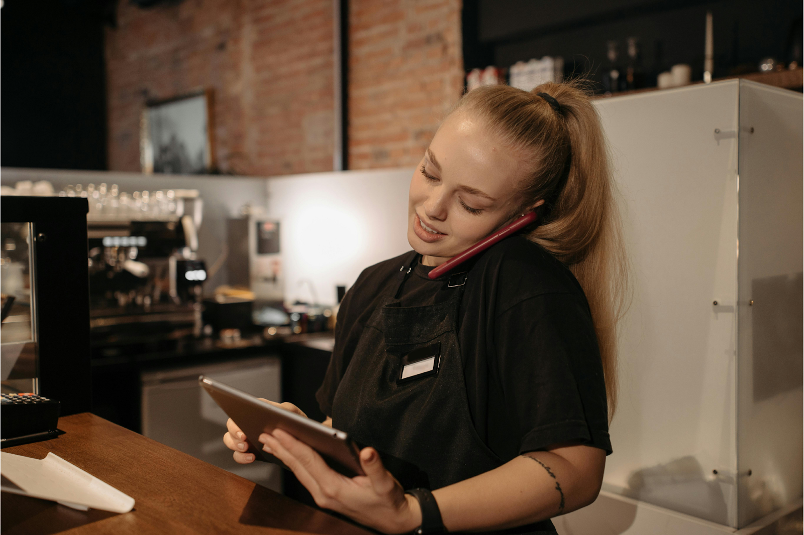 how much do restaurants make?