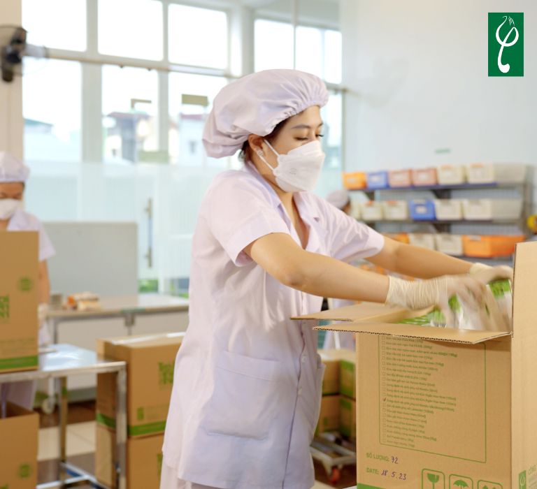 Nam dược Hải Long - Nhà máy gia công dung dịch vệ sinh phụ nữ hương đào chuyên nghiệp
