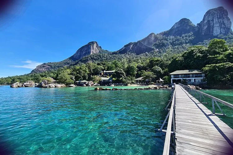 Pulau Tioman: Surga Tropis yang Wajib Dikunjungi