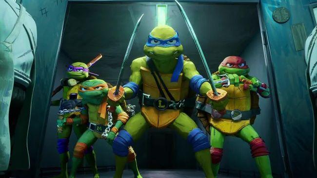 1.TEENAGE MUTANT NINJA TURTLES : MUTANT MAYHEM 2