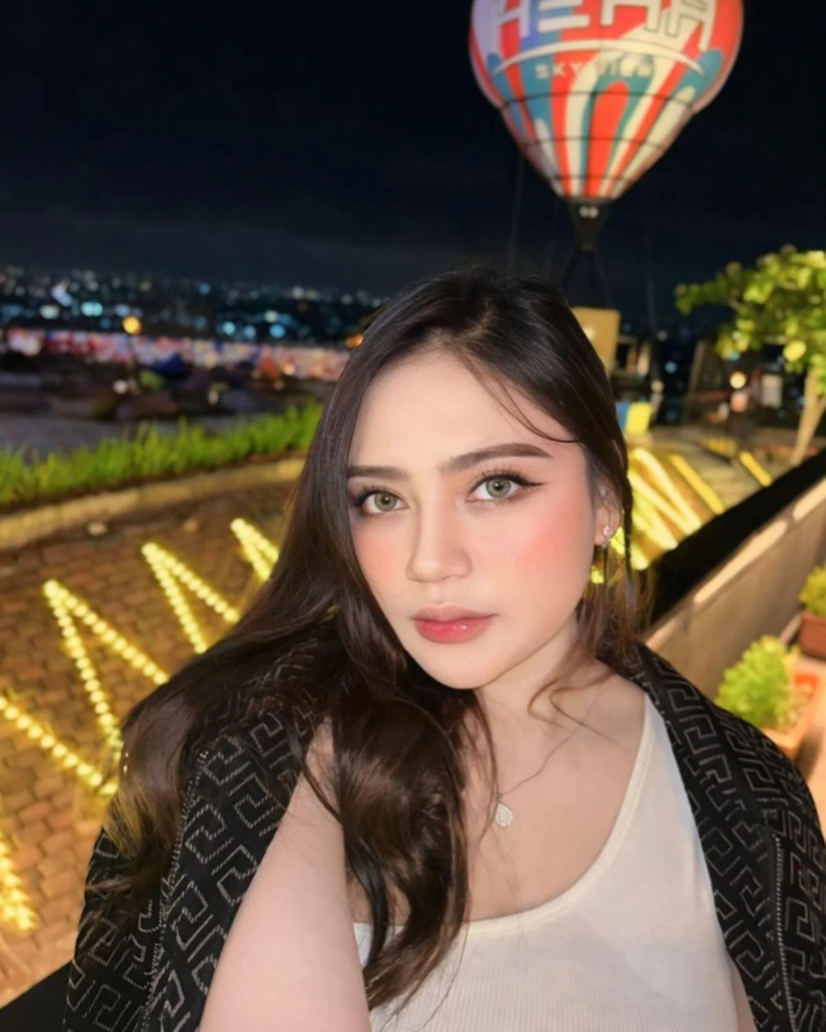 Wanita Seksi yang Membuatmu Terbakar Dalam Keinginan, wanita seksi, terbakar, keinginan membara