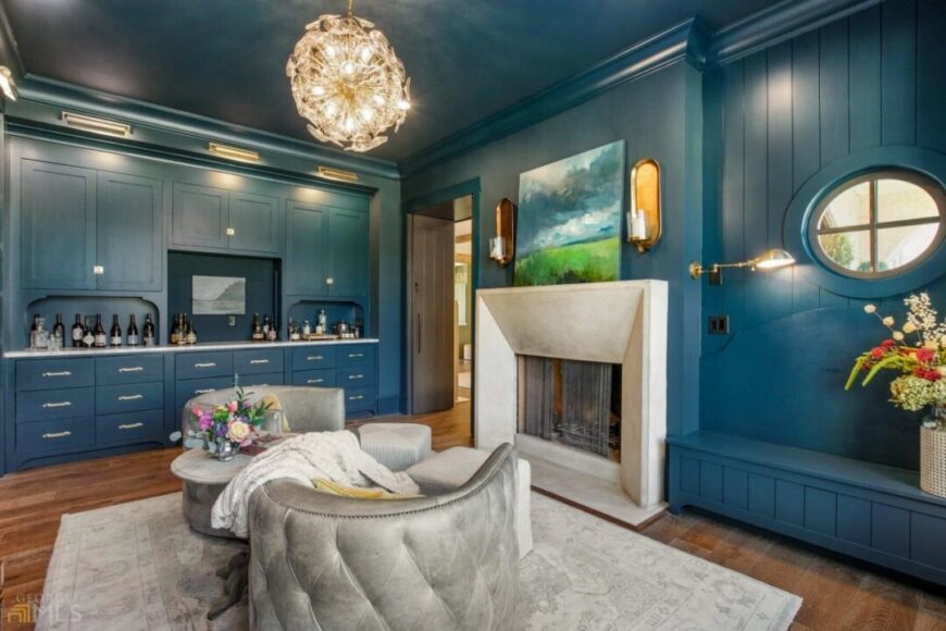 Adding Statement Pieces for Personality