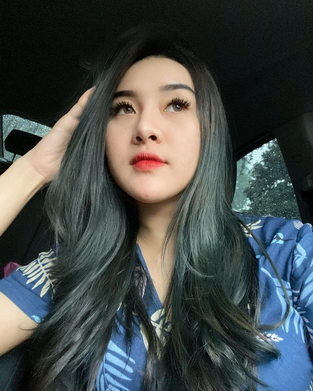 Cewek Menggoda yang Membuatmu Tak Bisa Berpikir Lurus, cewek menggoda, tak bisa berpikir lurus, gadis seksi