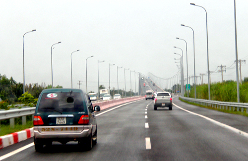 Cao tốc Dầu Giây - Liên Khương có điểm đầu nối với cao tốc TP HCM - Long Thành - Dầu Giây tại Đồng Nai và điểm cuối giao với cao tốc Liên Khương - Prenn (Lâm Đồng). Ảnh: Hữu Công.