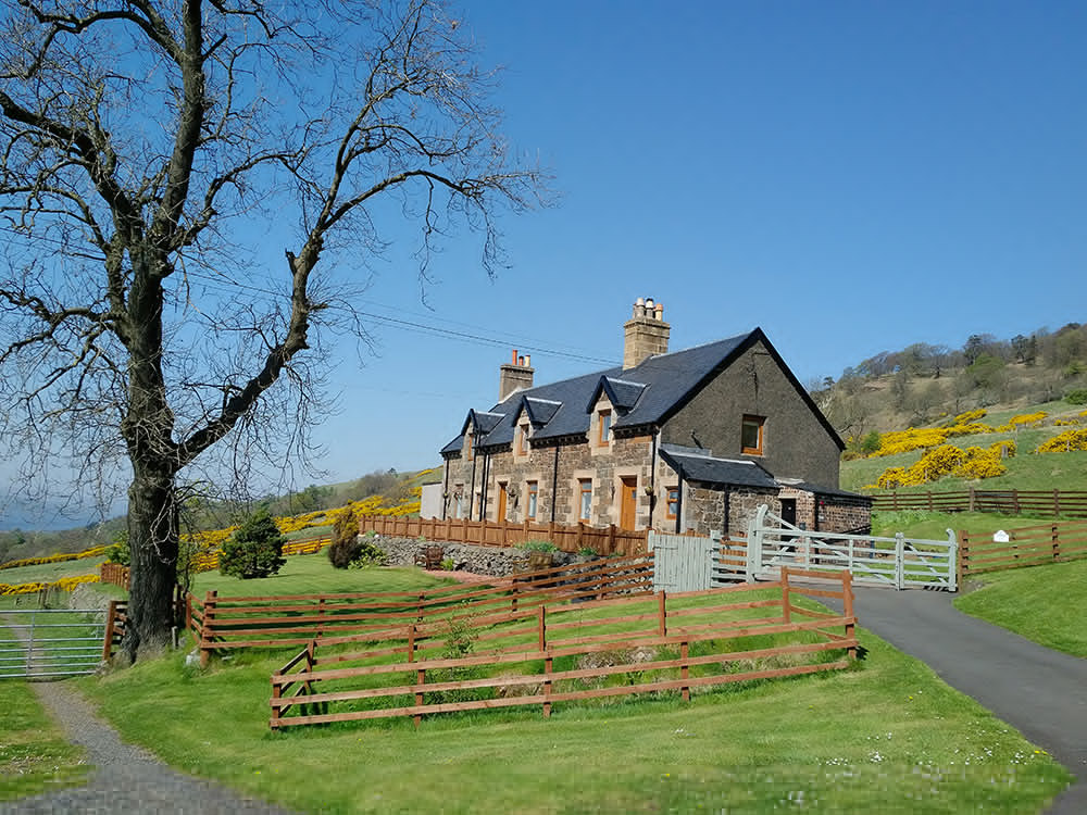 Gavinburn cottages self catering scotland