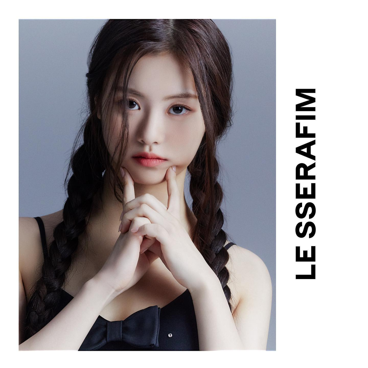 인간의 얼굴, 사람, 소녀, 립스틱이(가) 표시된 사진AI 생성 콘텐츠는 정확하지 않을 수 있습니다.