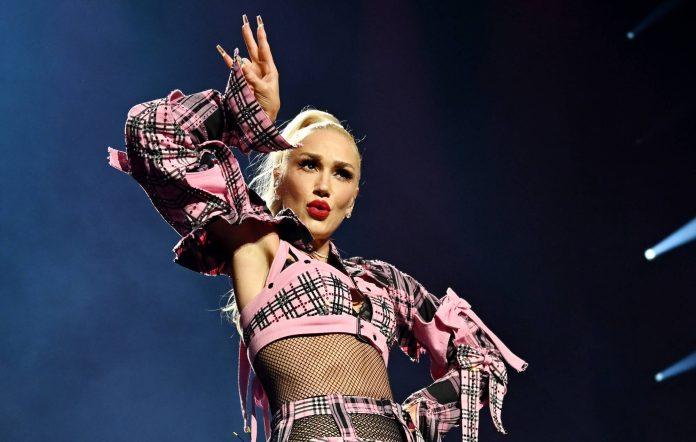 Gwen Stefani insists her new album is "not a country record"