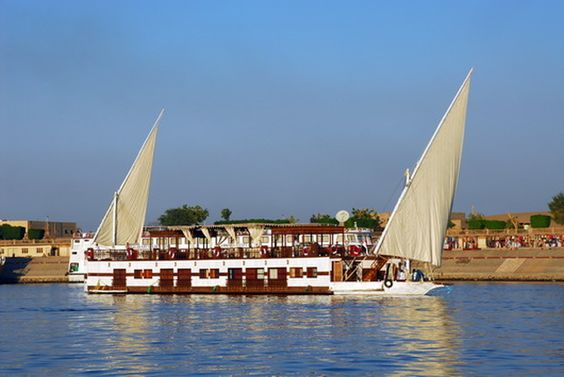 luxor egypt nile