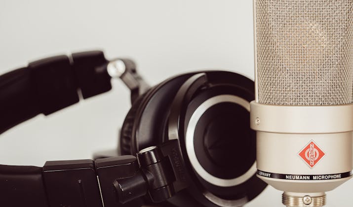 Unlock the Power of Audio Line in Your Macbook: A Comprehensive Guide 5