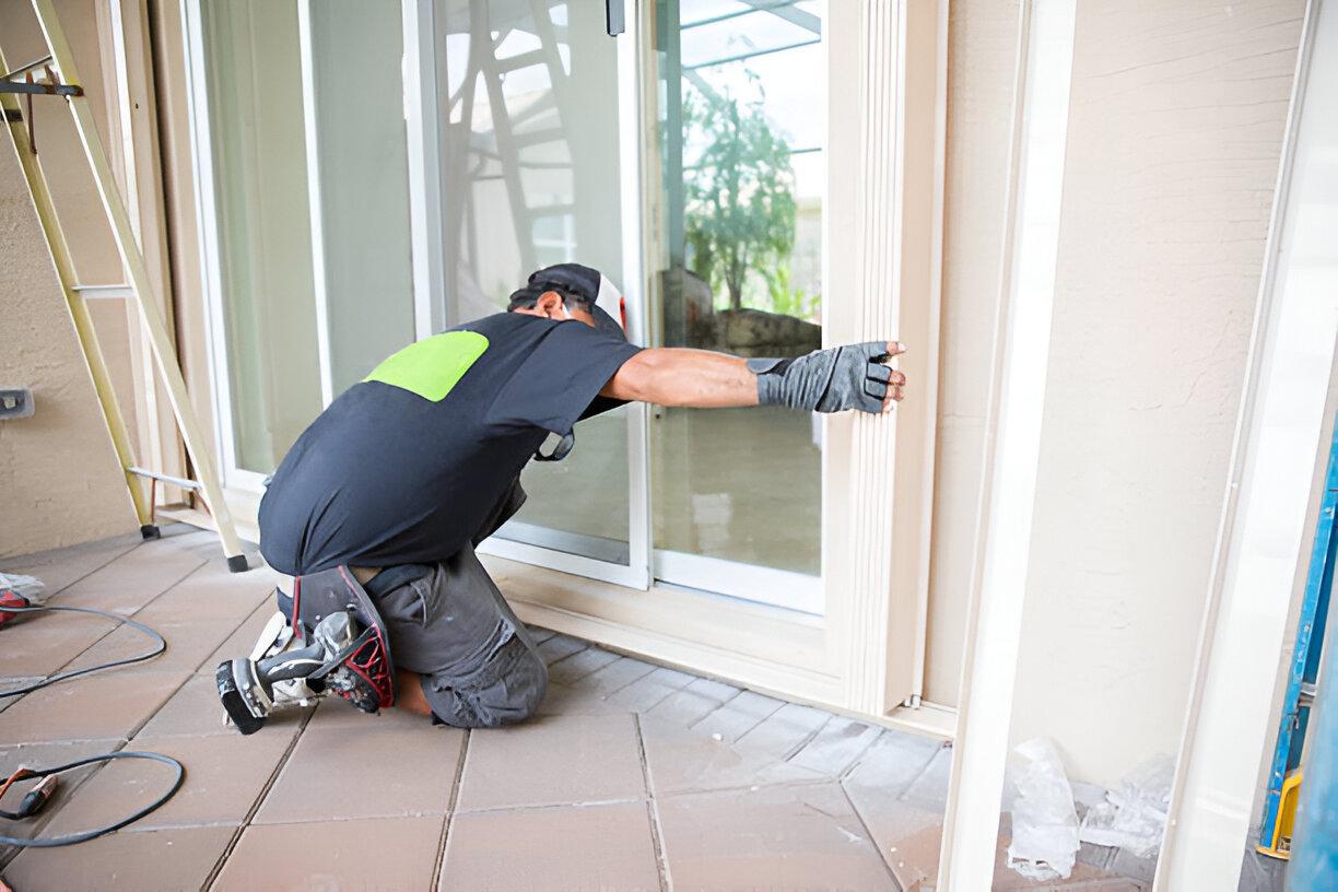 C:\Users\Admin\Pictures\The Advantages of Installing Storm Windows in New Florida Homes 02.jpg