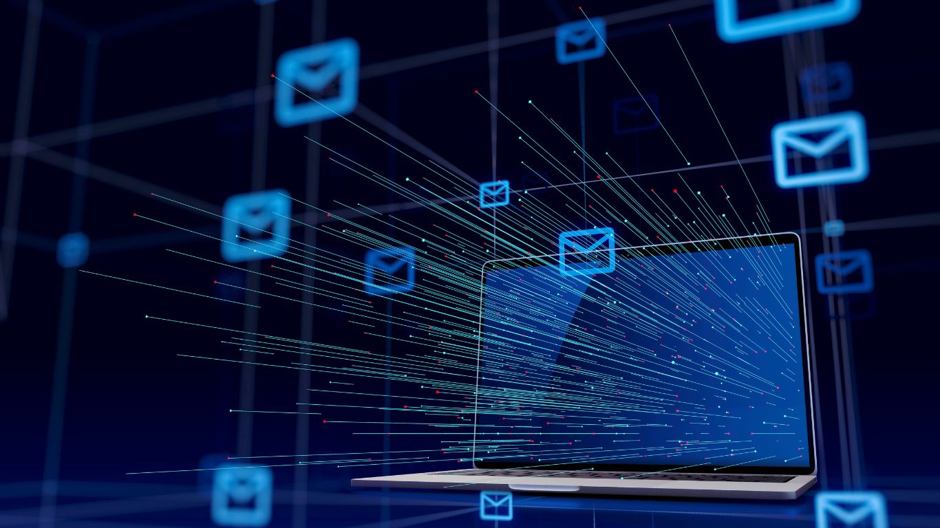 Không mở email lạ