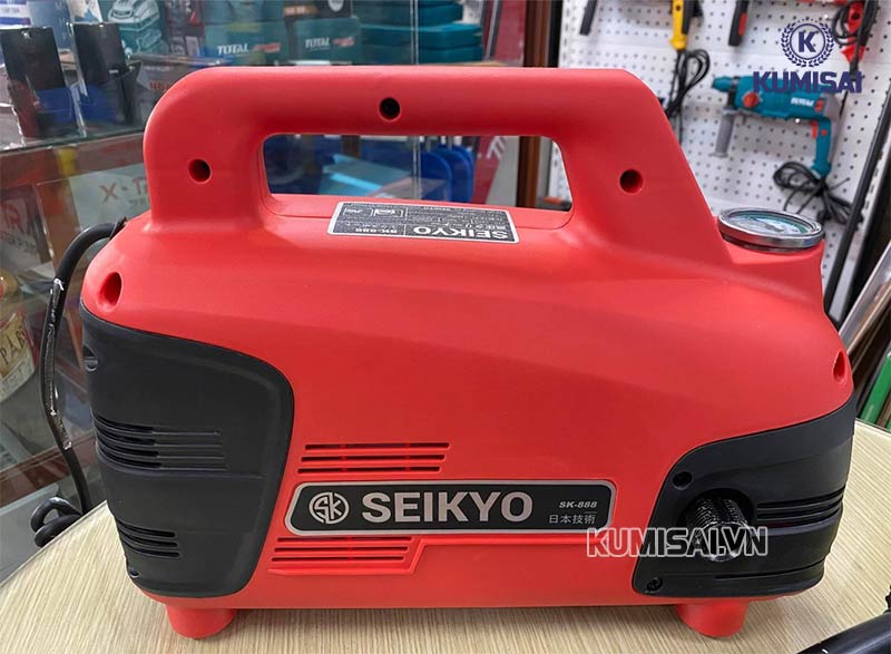 Máy rửa xe Seikyo 2300W đánh bay mọi vết bẩn