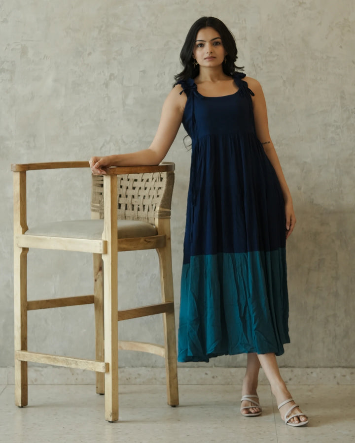 sleeveless dresses